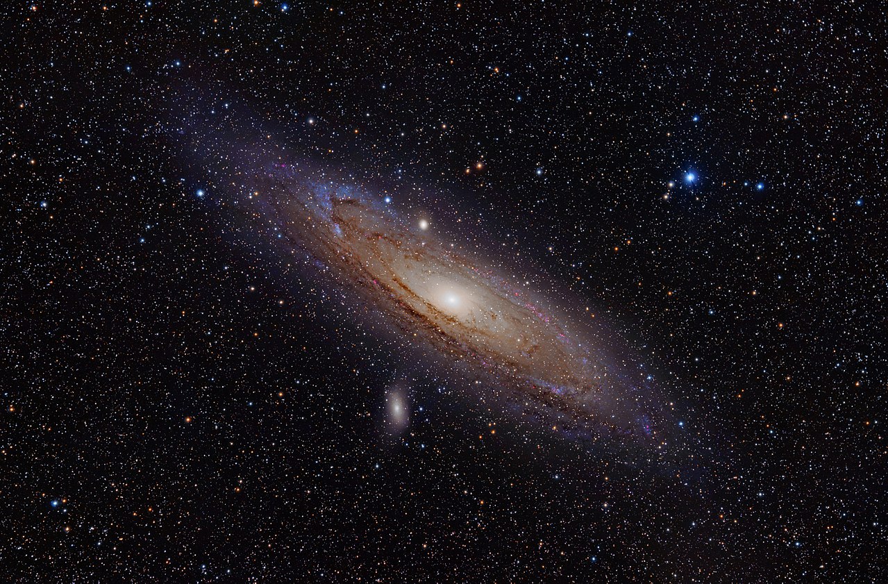 1280px-Andromeda_Galaxy_with_h-alpha.jpg