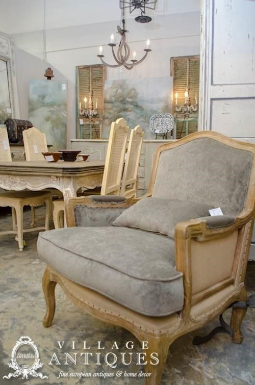 Village Antiques – Houston & Premier French Antique Furniture Store. Select collection of dealers, antique shops, and antique stores that specialize in French antiques. Houston, Tx.

http://www.villageantiques.net/