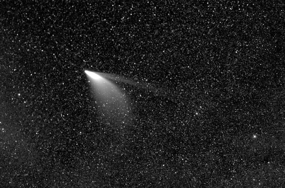 20200706082823_860_645_-_cometa_neowise Observações permitem novas descobertas sobre o cometa Neowise