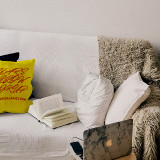 Pillow-Pack-Mockup-PSD-3---www.mockupgraphics