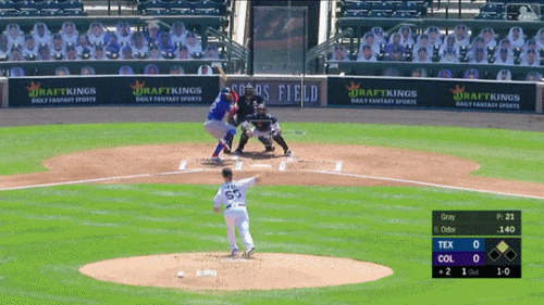 Roogie-2-run-HR-at-COL-8-16-2020.gif