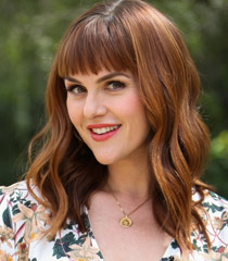 Sara-Rue.jpg