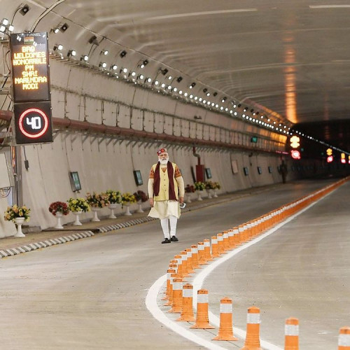 Worlds-Longest-Single-Tube-Highway-Tunnel.jpg