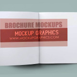 bifold-brochure-mockup-psd-2---www.mockupgraphics