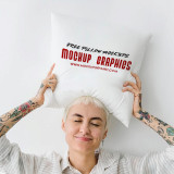 free-square-pillow-mockup---www.mockupgraphics