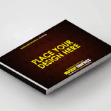 landscape-brochure-mockup-www.mockupgraphics.com-1