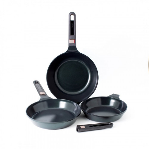 neoflam-mypan-3-piece-set-24cm-28cm-frypans-and-28cm-wok-induction-green-topaz-1094-800x800.jpg