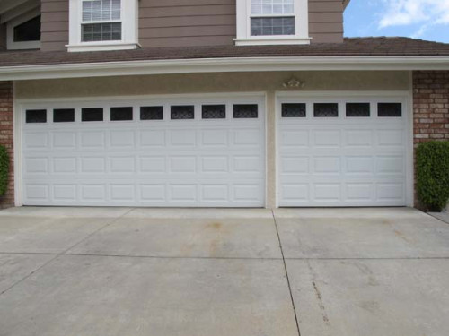 plainlight-short-panel-single--double-garage-door.jpg