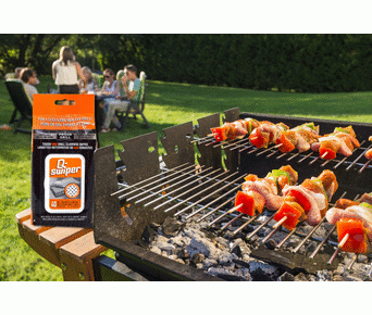 On a lookout for a safe grill brush that helps you remove grease without hurting your palms or hand? Check ProudGrill.com for the Q-SWIPER® Cleaning Wipes.