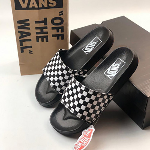 vans-kotak-400x500.jpg